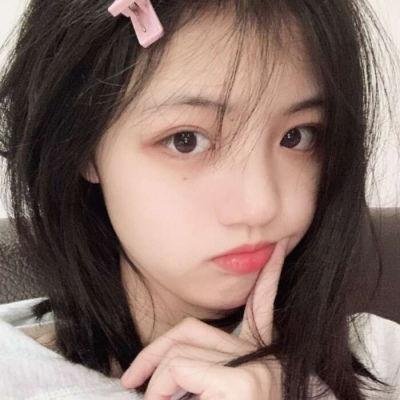 他从火光中走来