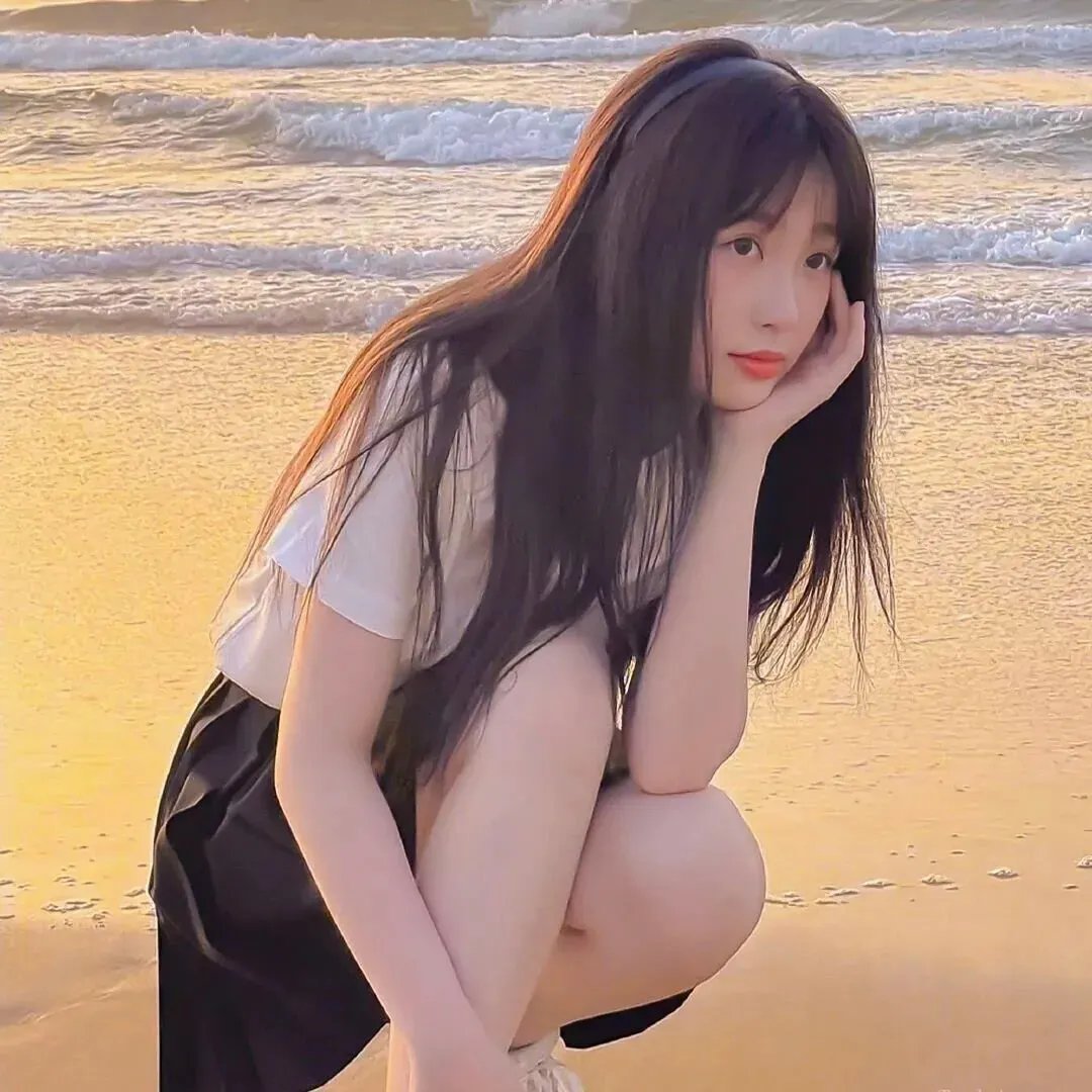 彩凤云裳
